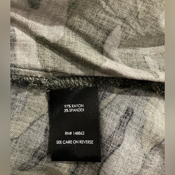 TORRID S2 Camo Top - Picture 4 of 4